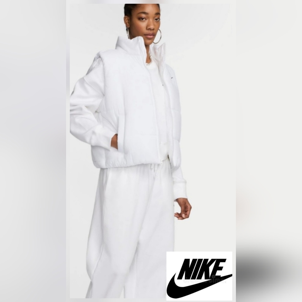 Nike Women's White Puffer Vest